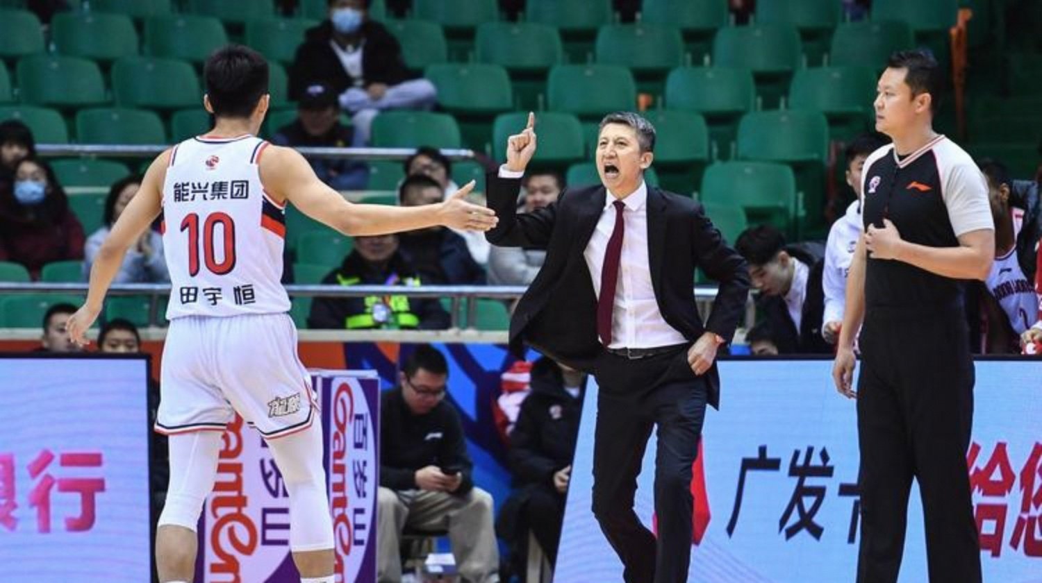 关于广州队发布备战花絮,赛前单刀错失,CBA常规赛任务艰巨,训练强度明显提升的信息 关于广州队发布备战花絮,赛前单刀错失,CBA常规赛任务艰巨,训练强度明显提升的信息